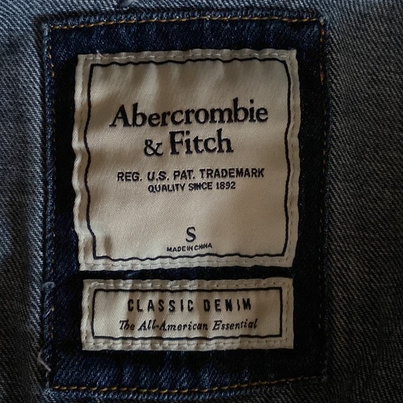 Abercrombie & Fitch Denim Jean Jacket - Picture 9 of 9